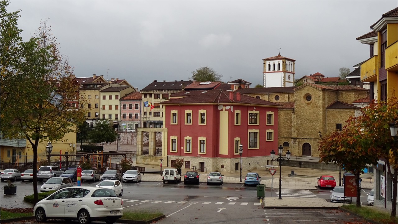 Pueblos de Espa&ntilde;a: Nava (Asturias)
