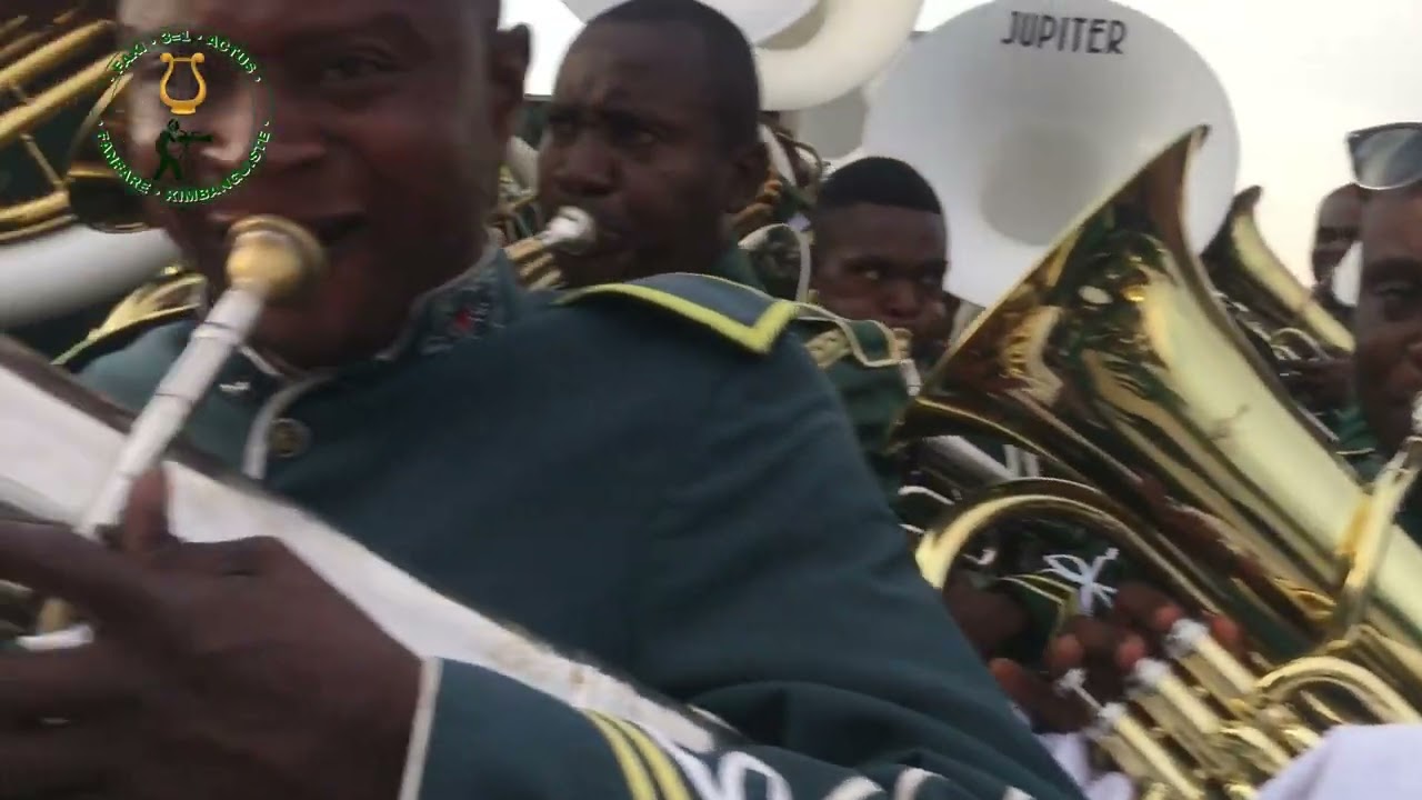 PITIÉ AVEC LA FANFARE KIMBANGUISTE/MÈRE 