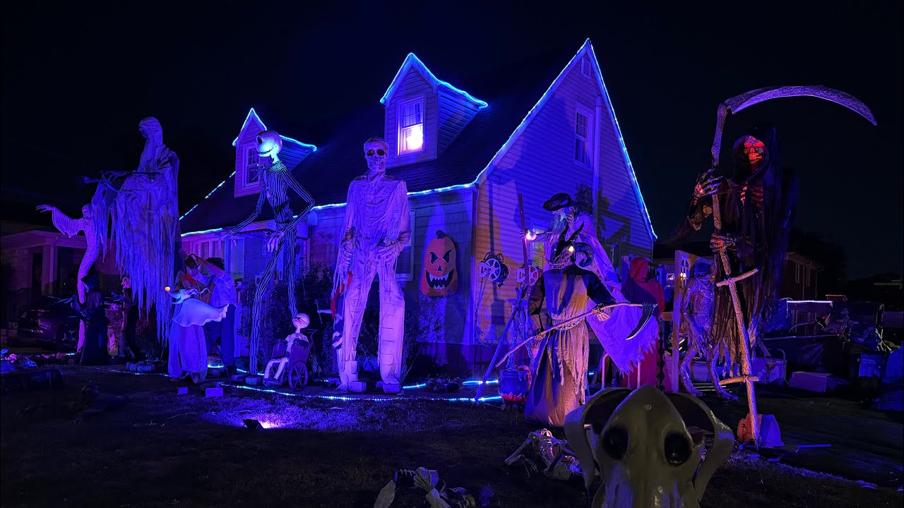 Home Depot Halloween 15ft Scarecrow in STOCK!  Skelly Cat & Wolf, Tiff….