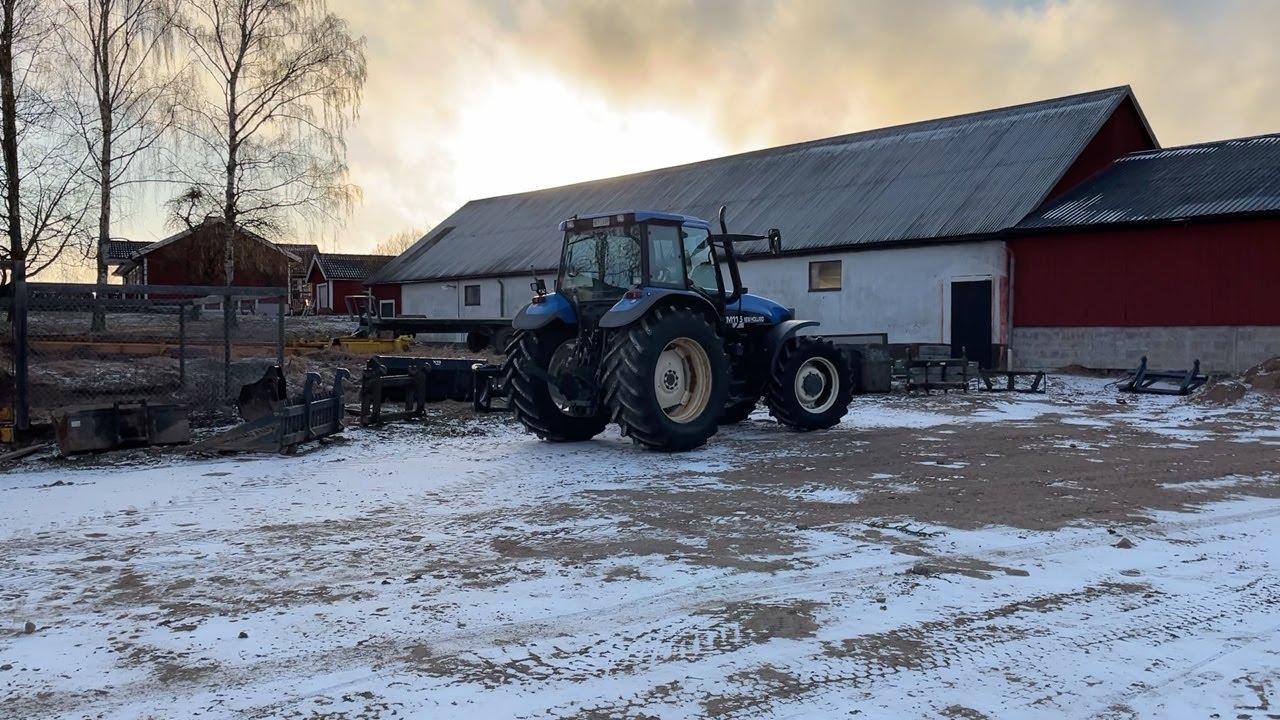 Köp Traktor New Holland TM115 Turbo på Klaravik