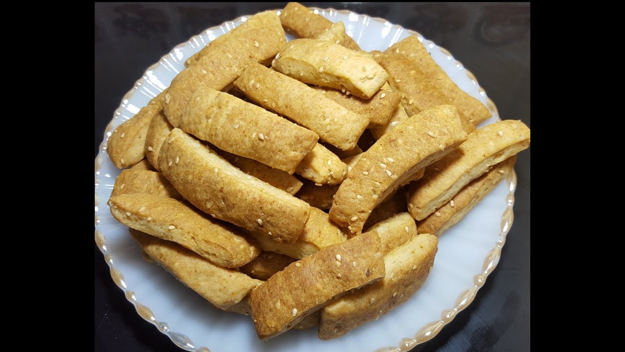 طريقة عمل القراقيش الساده  المقرمشة و الهشة بمكونات سهله وبسيطه