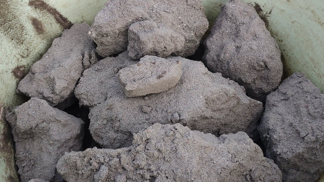 crunchy munchy pure sand chunks and cylinders dry + water crumbling 🤤