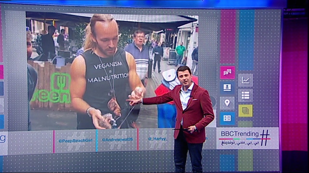 اعتقال هذا الشاب بسبب فعله المقزز في سوق النباتيين في بريطانيا: فلماذا أقدم على ذلك ؟