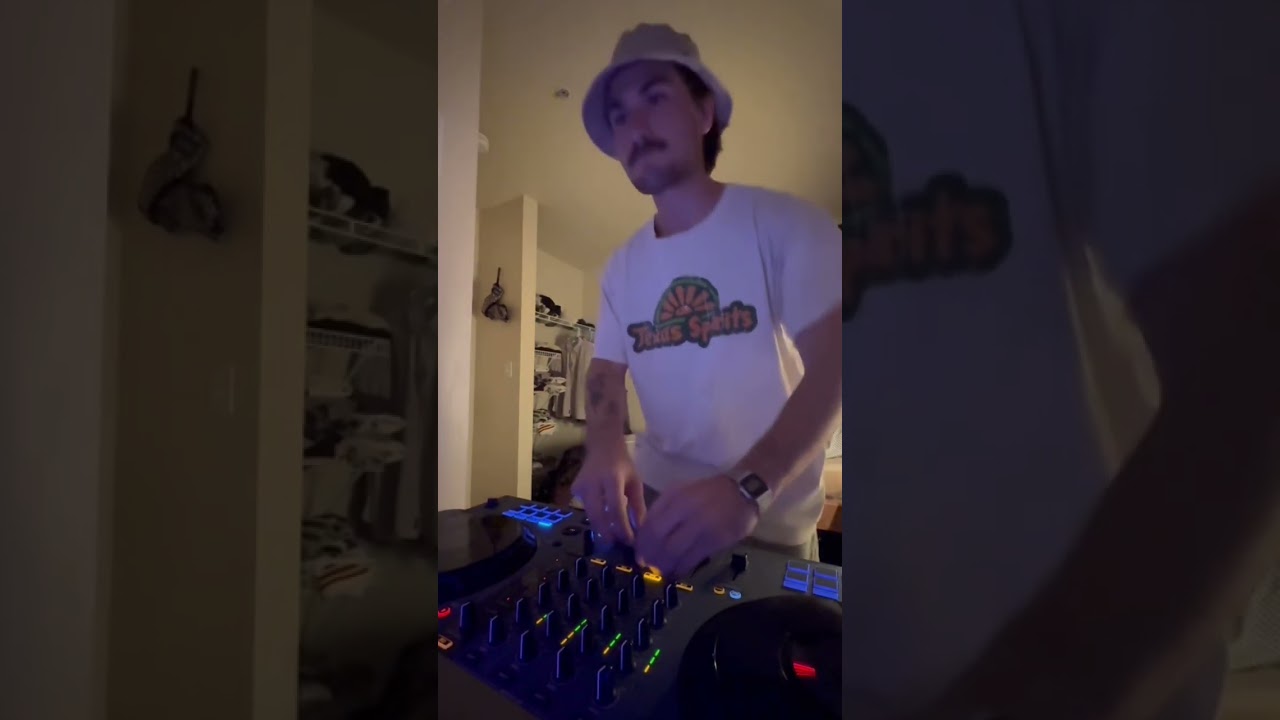 Quad with khold x katch (flaxdubz) x joust x space laces (finnuh)