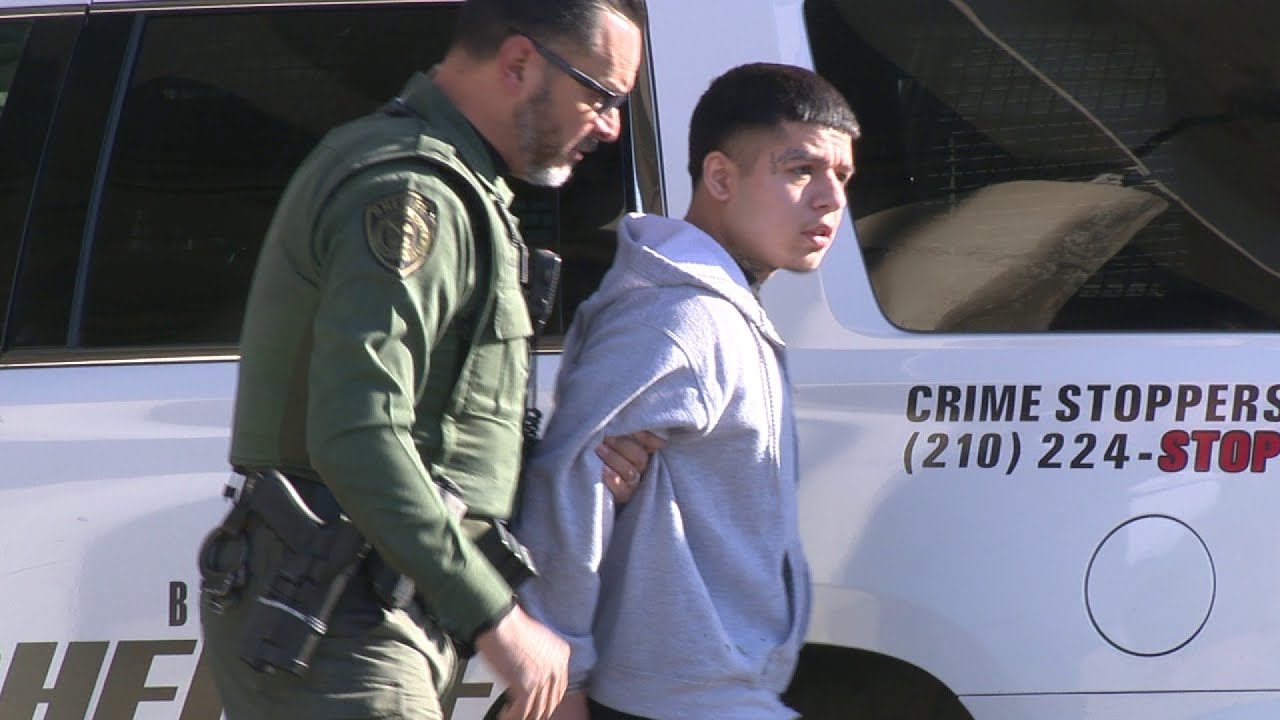 Stolen SUV, chase lead to jail for 2 suspects in south Bexar County