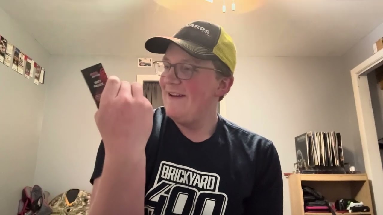 Unboxing a 2024 NASCAR cards box pt. 1
