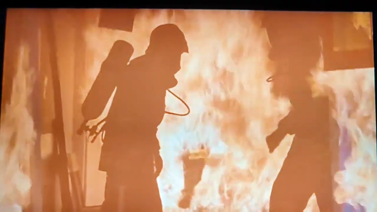 Vigili del Fuoco - Codice Rosso | Castle Of Glass |