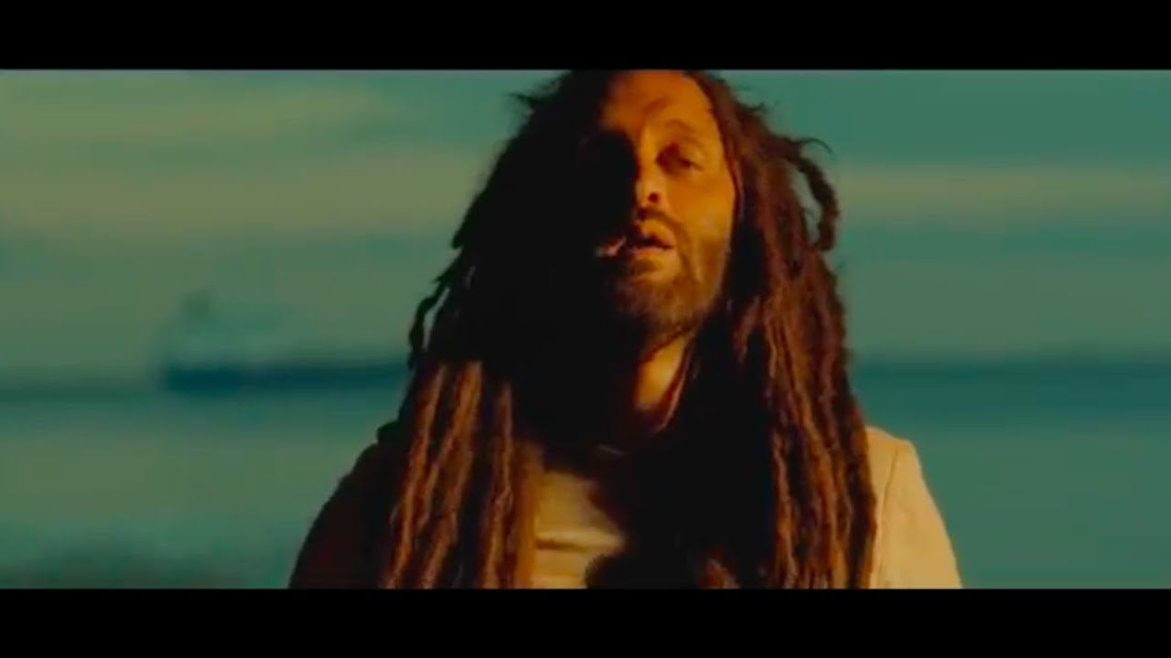 Alborosie ft. Sugus - Fly 420 (Official Music Video)