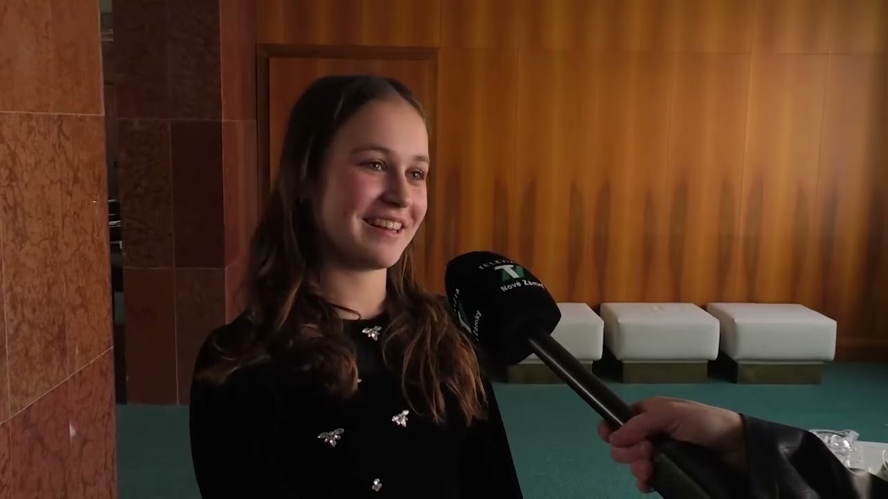 Sľub nových členov mládežníckeho parlamentu (SK)