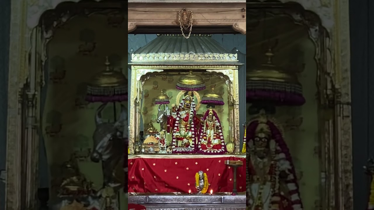 Gangaur Darshan 31/03/25 Govind Dev Ji Mandir Jaipur Shringar Jhaki Radhe Radhe