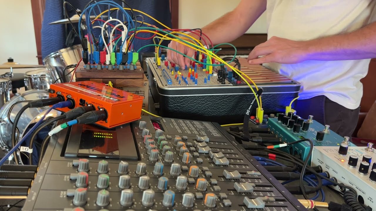 Strategies (Ambient Synth Performance—Buchla Music Easel, Ciat-Lonbarde Plumbutter)