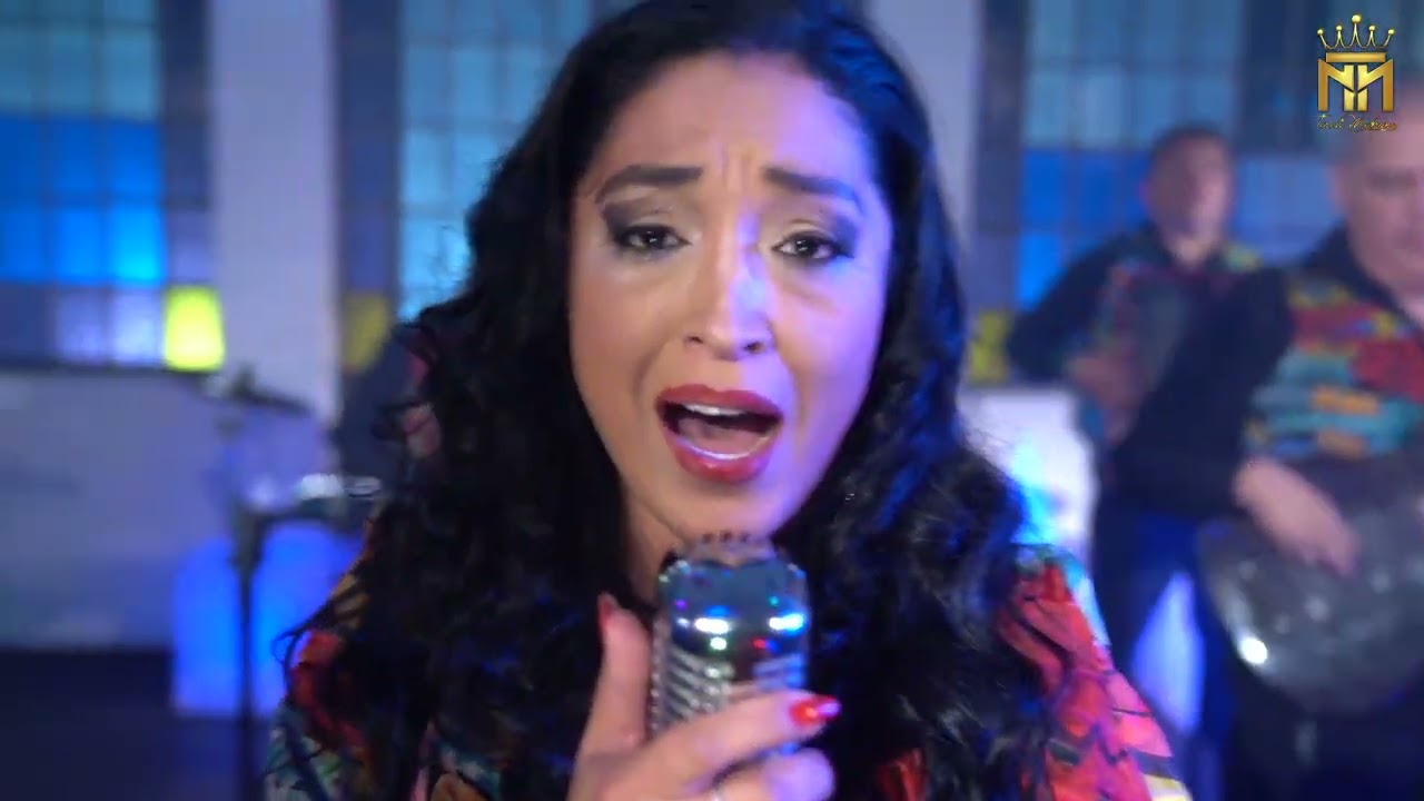 TERESA MEDRANO Y LA BANDA BOHEMIA - QUE LOCURA ENAMORARME DE TI (Versión Cuarteto)