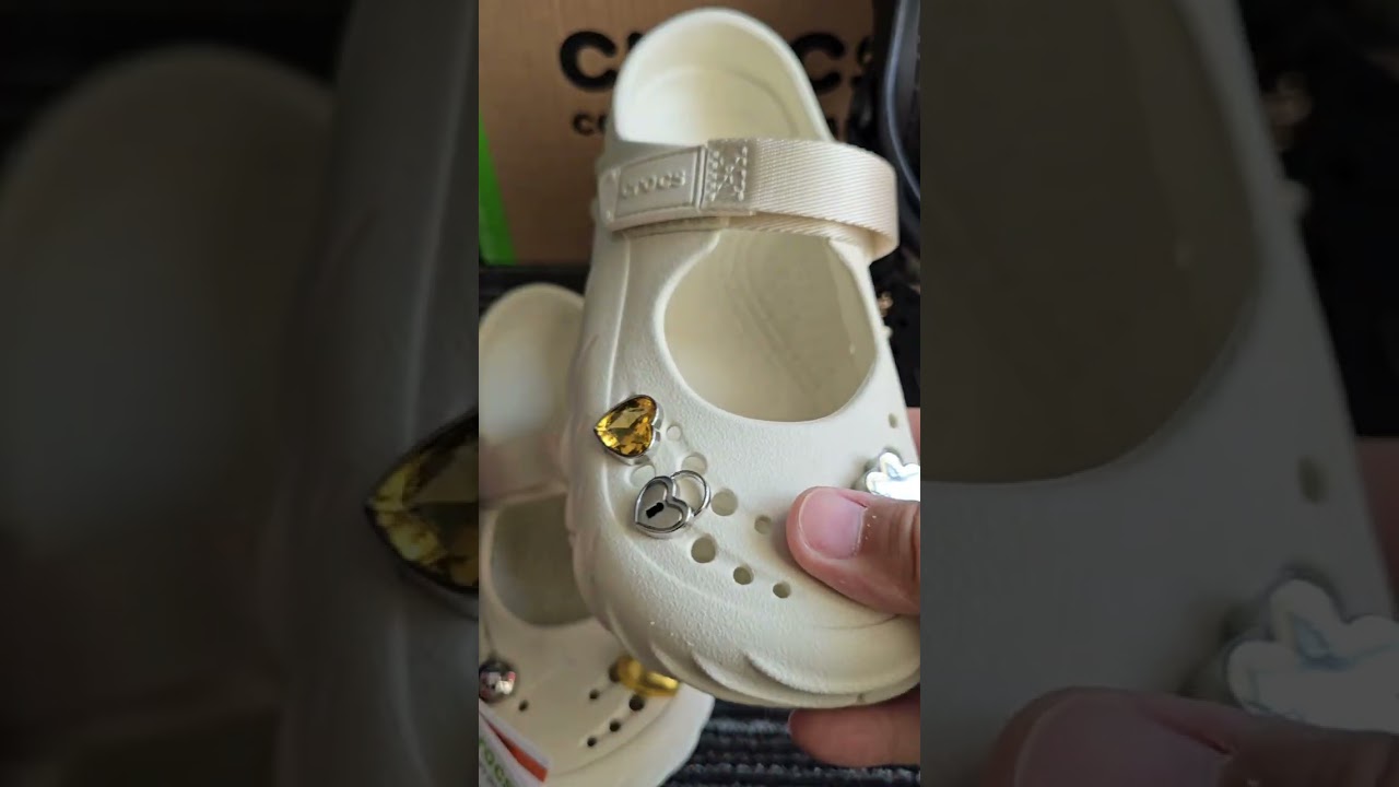 Review chi tiết Crocs Echo Mary Jane, Mẫu giày búp bê cá tính với trải nghiệm đáng mong đợi 2026