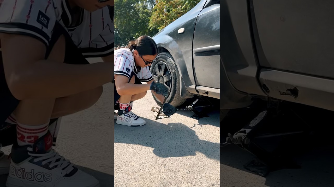 LifeHack‼️how to start a car alone if the battery is dead 🪫 