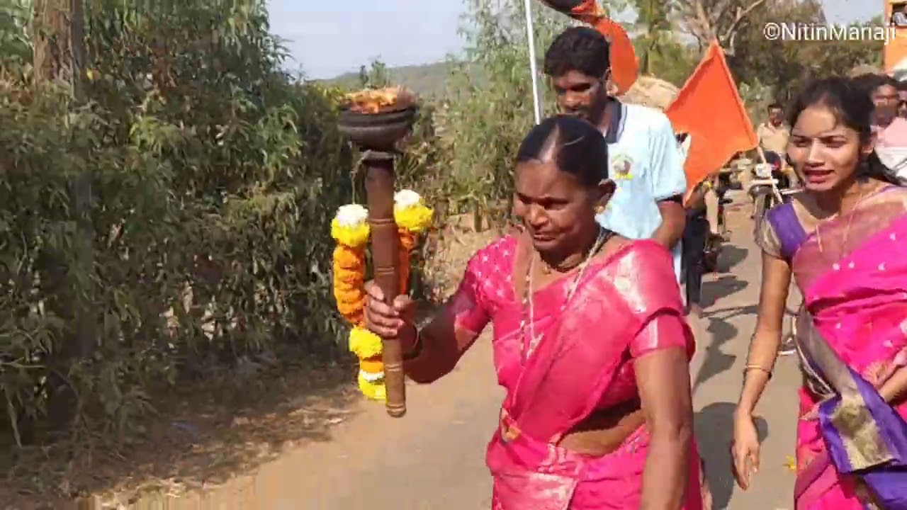 तिथीनुसार शिवजयंती शिवप्रेमी शिवभक्त मित्र मंडळ मशाल पदयात्रा