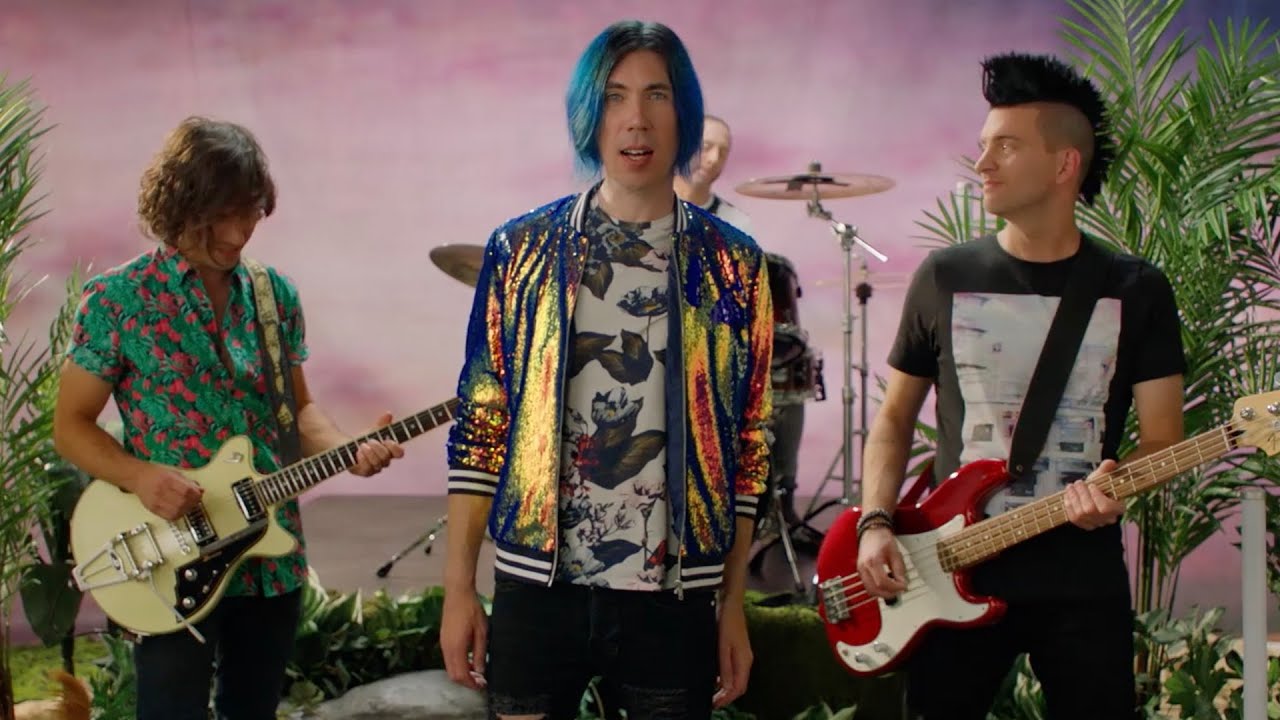 Marianas Trench - Don't Miss Me?