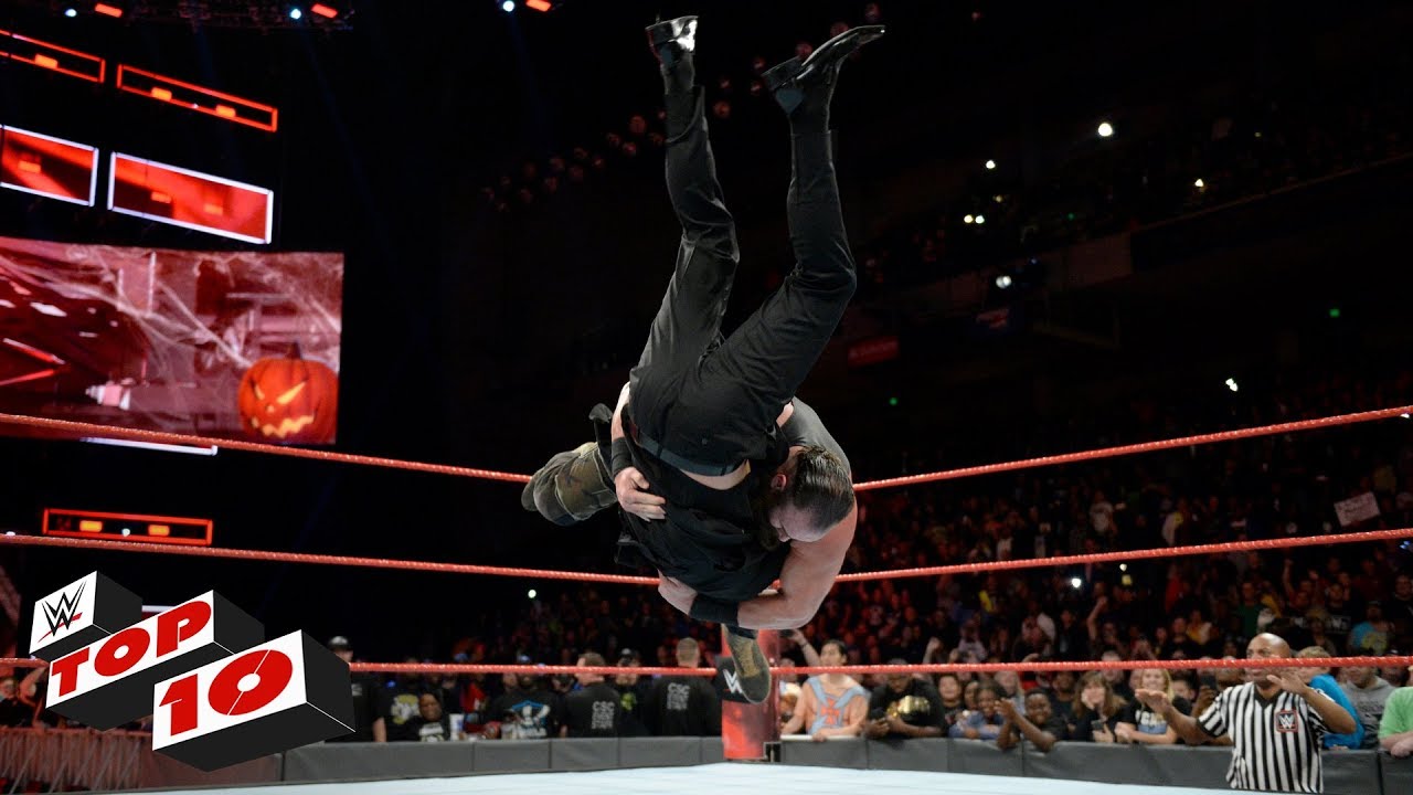 10 лучших моментов Raw: WWE Top 10, 30 октября 2017 г.