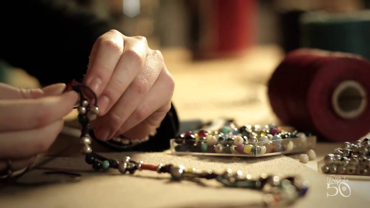 Uno de 50: Collar Remiendos del Pasado