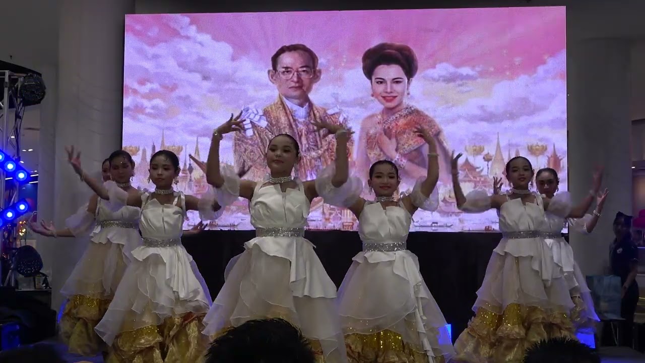 การแสดงพิธีเปิดกิจกรรม Open House EP Anuban Trang 