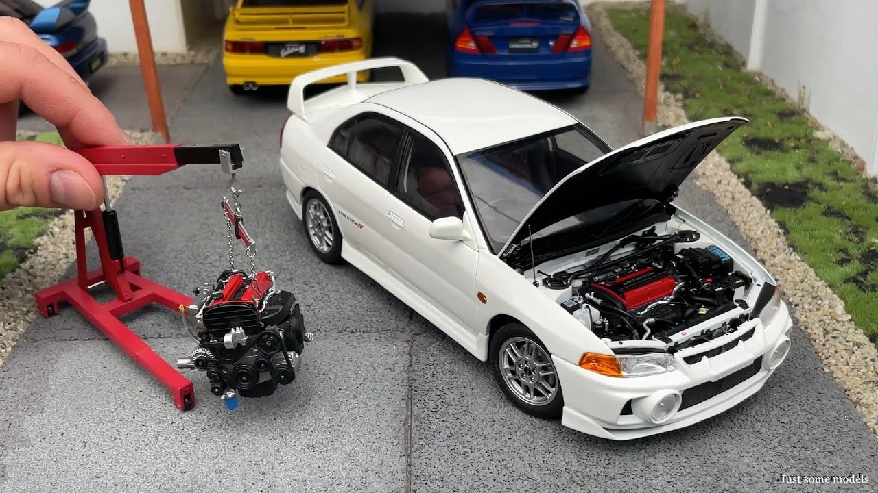 1:18 Mitsubishi Lancer Evolution IV, Scotia white - Motorhelix [Unboxing]