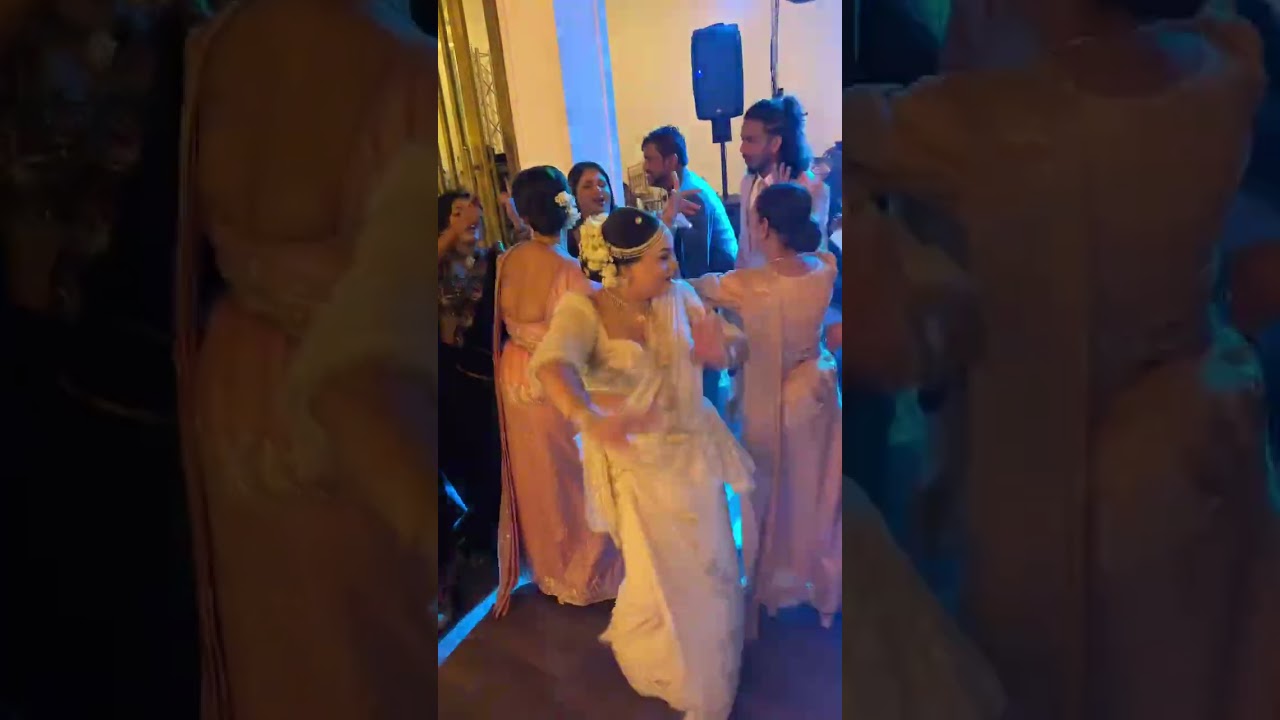 Sri Lankan DJ fire on "Gedara Hitiya Rosa" Sri Lankan Wedding Dance. Bride and Groom Dance 