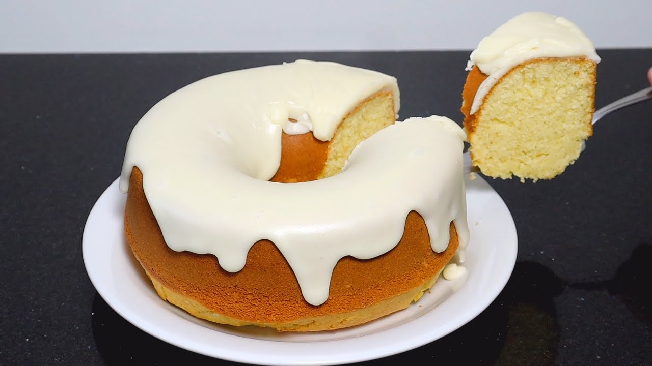 BOLO DE COCO COM COBERTURA DE PORCELANA | SUPER FOFINHO