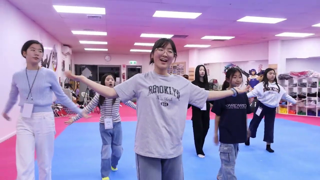 뉴질랜드 기독교 창작 뮤지컬 "Gossip, Godship" 그 뒷이야기