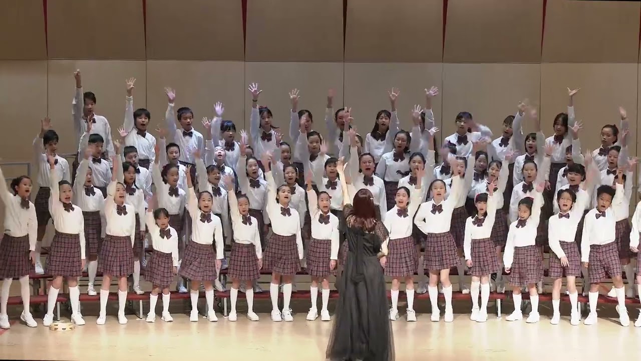 臺北市濱江國民小學《Whisper！》指揮/張秀雯