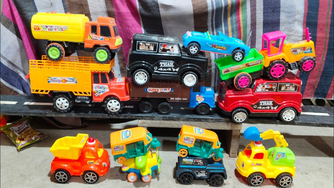 Dinosaur ने Doll को पकड़ा! 🦖 Captain America की Tractor वाली कहानी | छोटे बच्चों के खिलौने