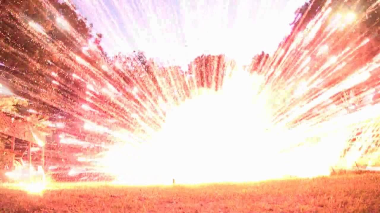 INSANE FIREWORK FAIL!