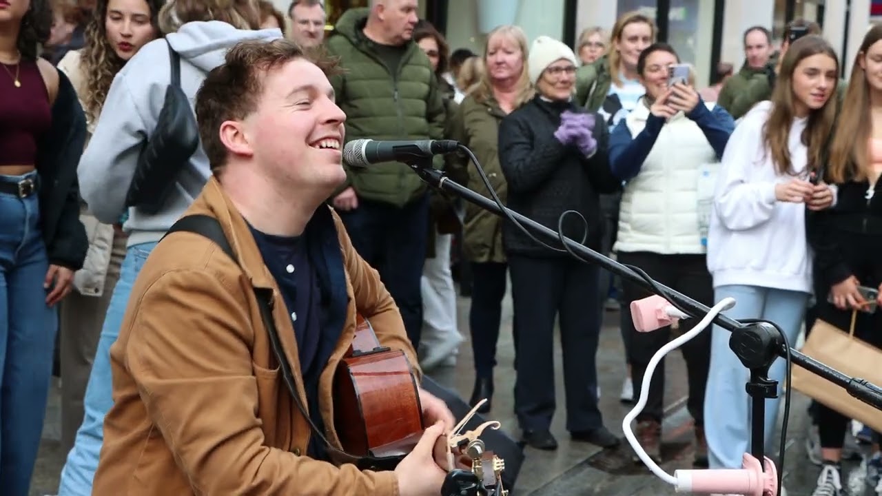 Kevin Neary Fantastic Cover of Fast Car live another amazing Moment on Grafton Street with Kevin