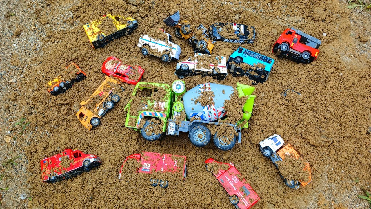 Temukan Mainan Truk Molen Besar, Truk Kontainer, Tayo, Ambulance, Truk Pasir, Mobil Polisi, Damkar