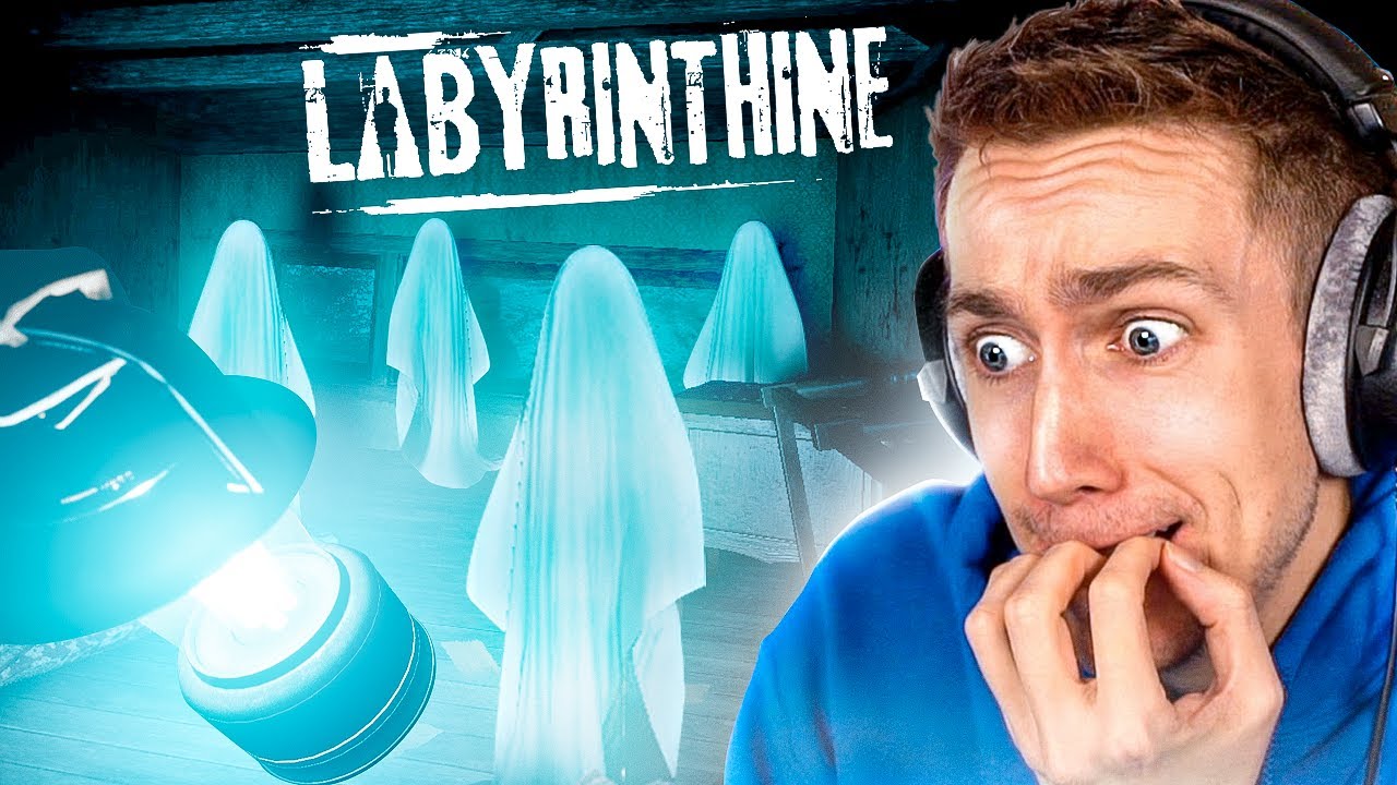 LOST IN A HAUNTED HOUSE! Labyrinthine With Talia, Ellum & VizuaLizah