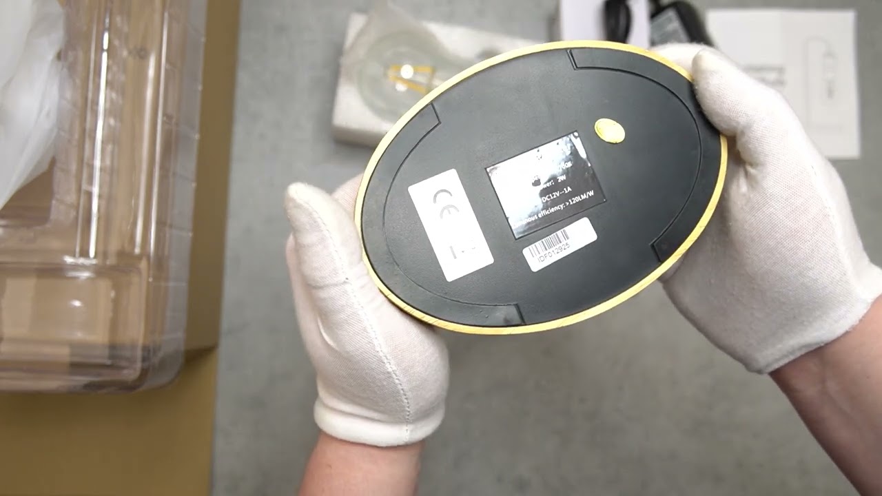 102922 Левітуюча лампа, нічник Лампочка на квадратній стійці , black, дерево. DFI.UA