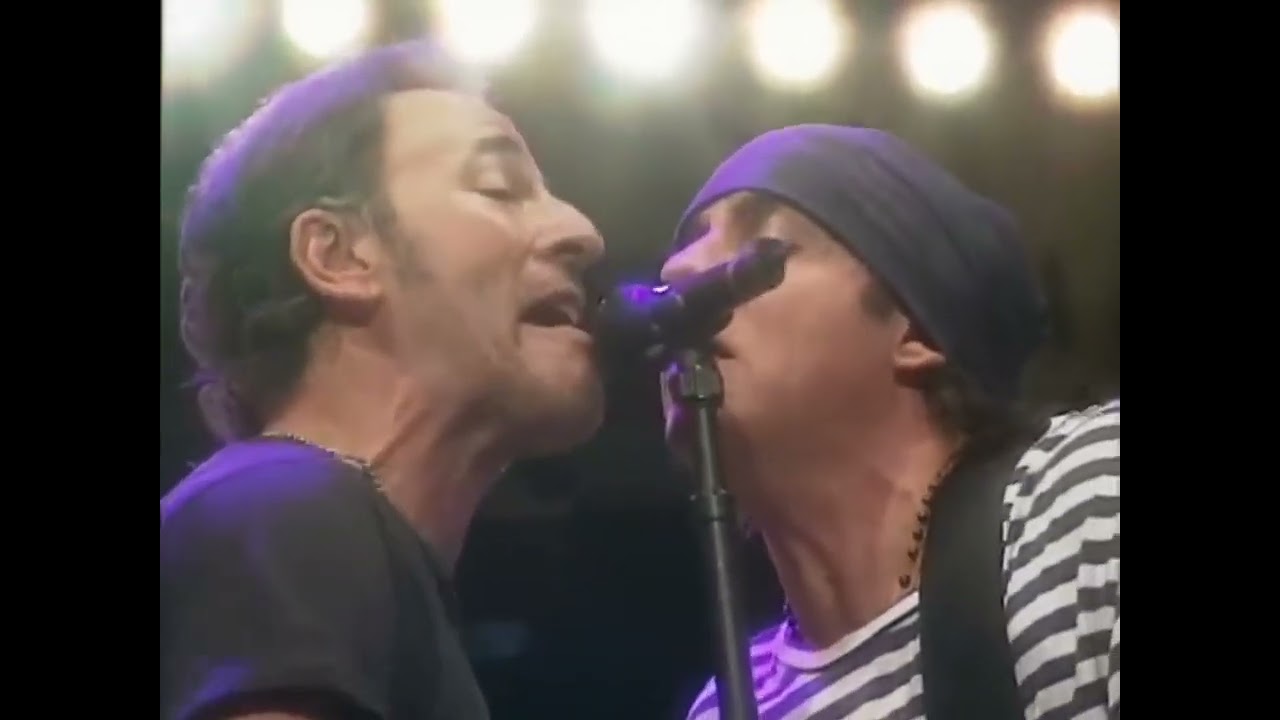 Bruce Springsteen - Two Hearts - Rehearsal at Convention Hall, Asbury Park, NJ (07/23/2002)