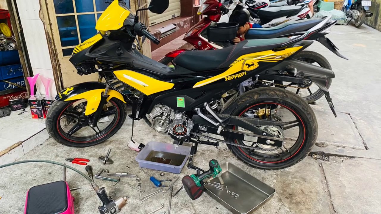 Exciter155 VVA lỗi xoay má zên Odo127km chủ xe buồn đành chạy qua Dinh Trung