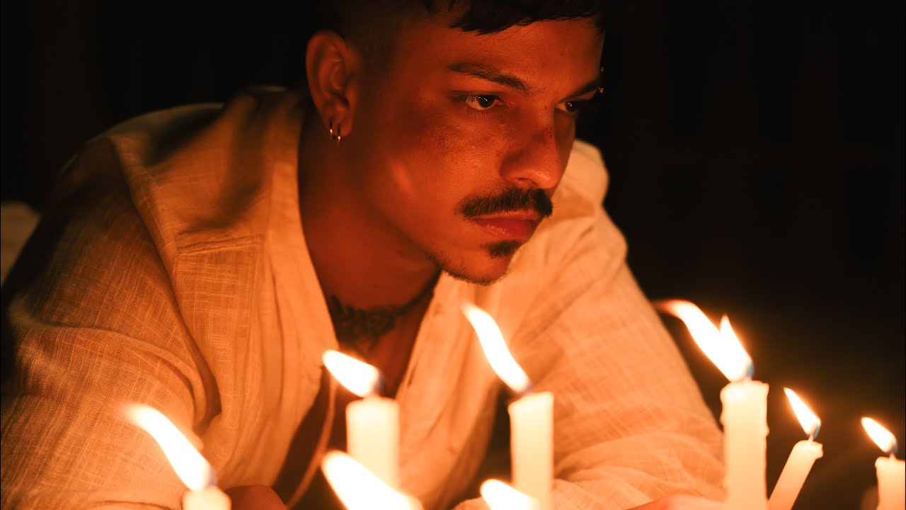 GABRIEL NANDES - a maçã que o diabo deu (Visualizer oficial)