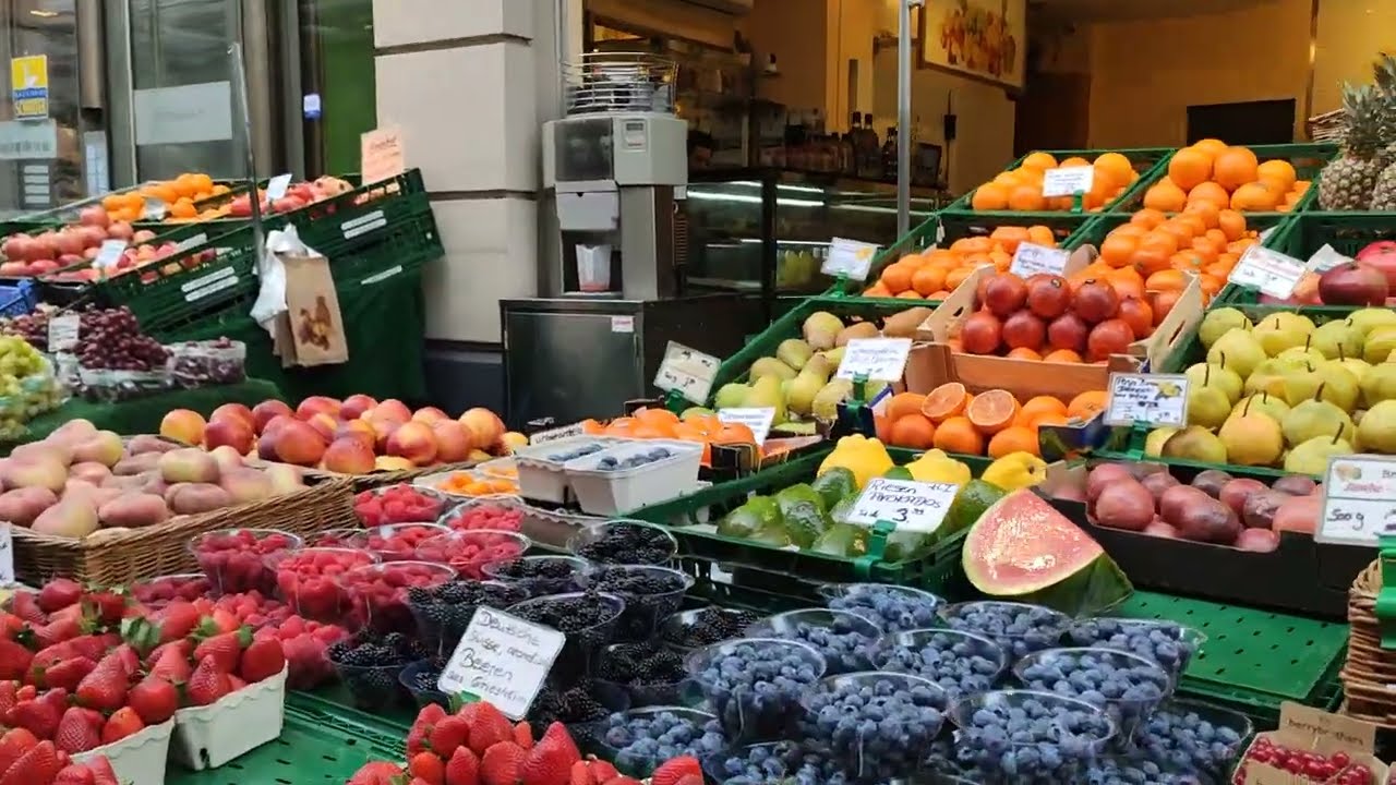 Германия Висбаден весной  Wiesbaden