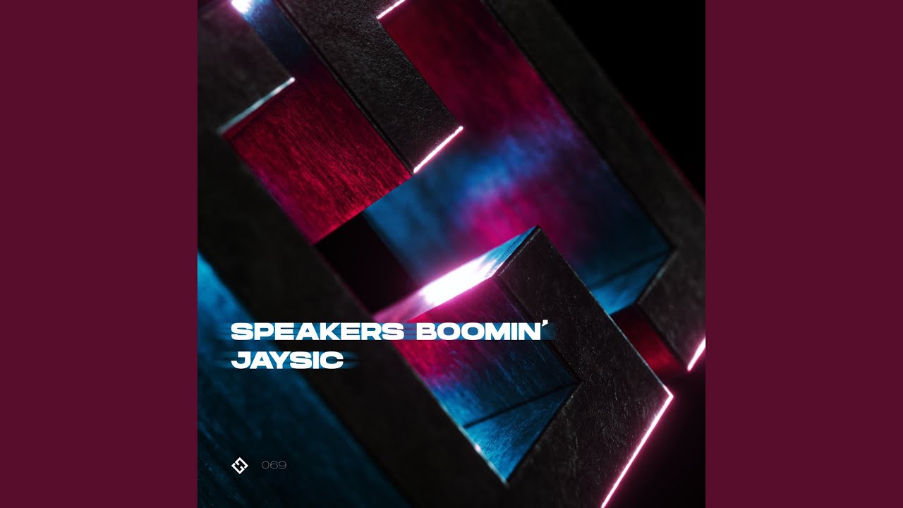 Speakers Boomin'