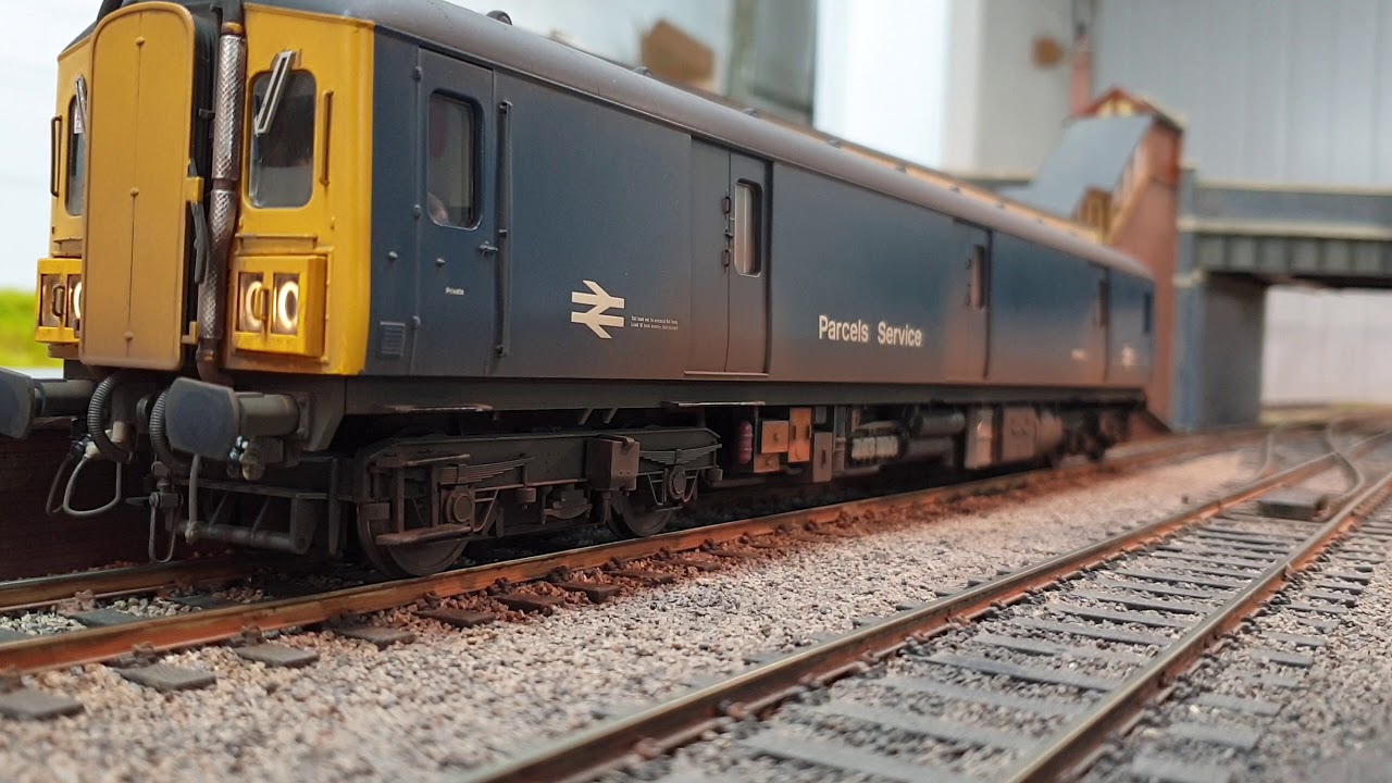 Heljan O gauge class 128 with Wheeltappers DCC sound