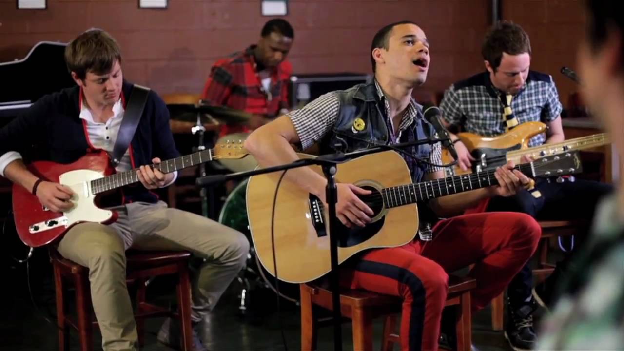 ROYAL TAILOR - HOLD ME TOGETHER