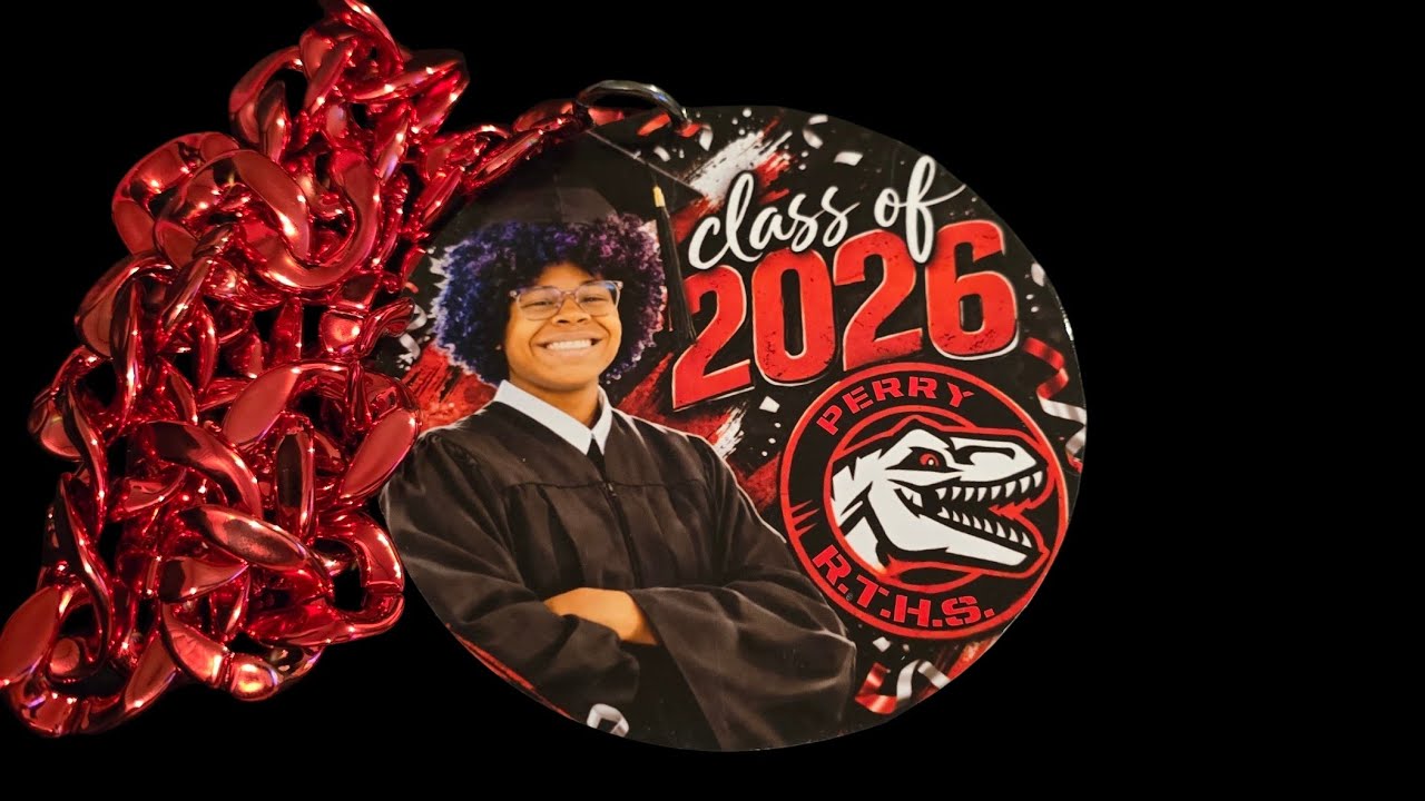DIY Graduation Hip Hop Hype Chain | Custom Class of 2026 Medallionor