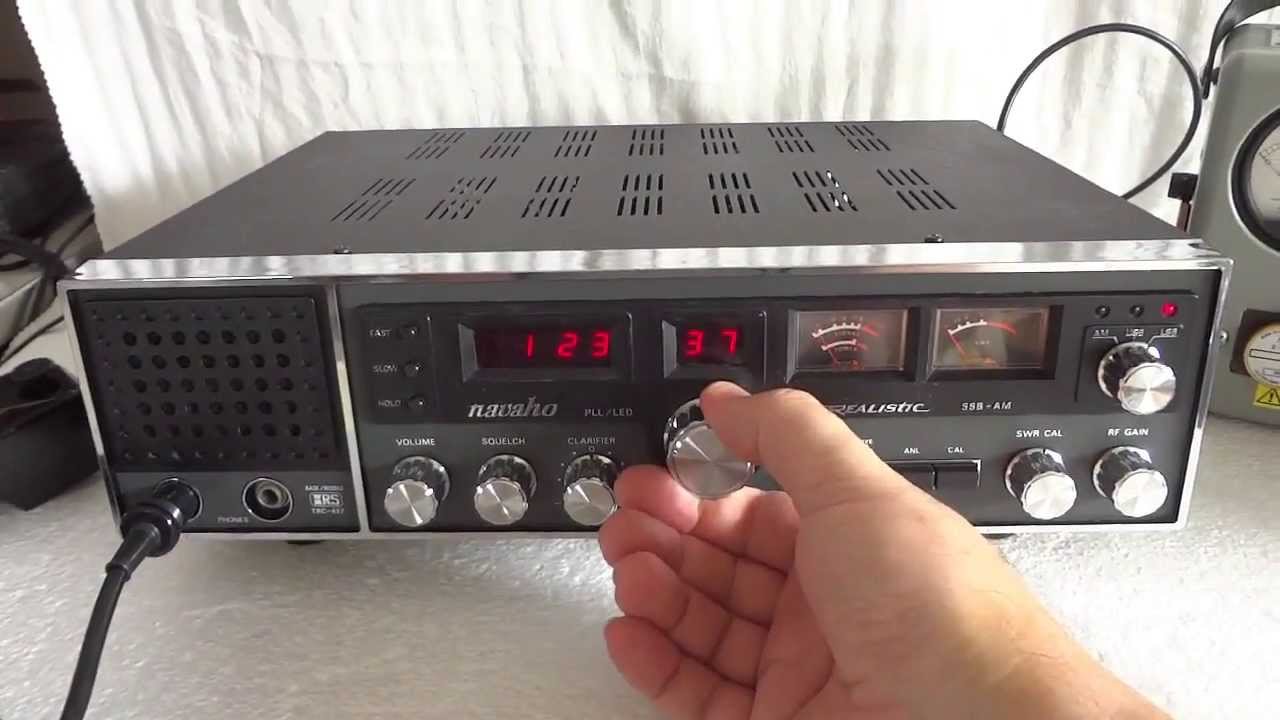 Realistic Navaho TRC-457 CB sidebander base station