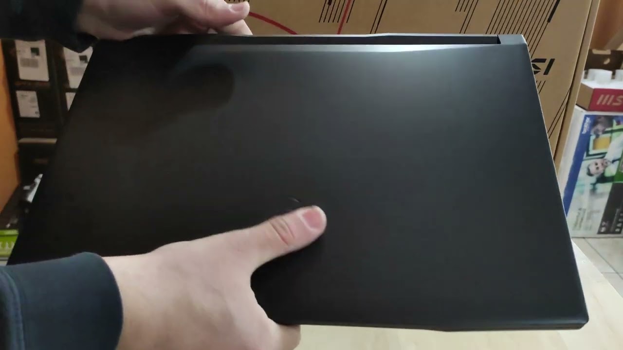 UNBOXING - BUDGET GAMING Laptop MSI KATANA GF66 11UC Intel i7-11800H GeForce RTX 3050