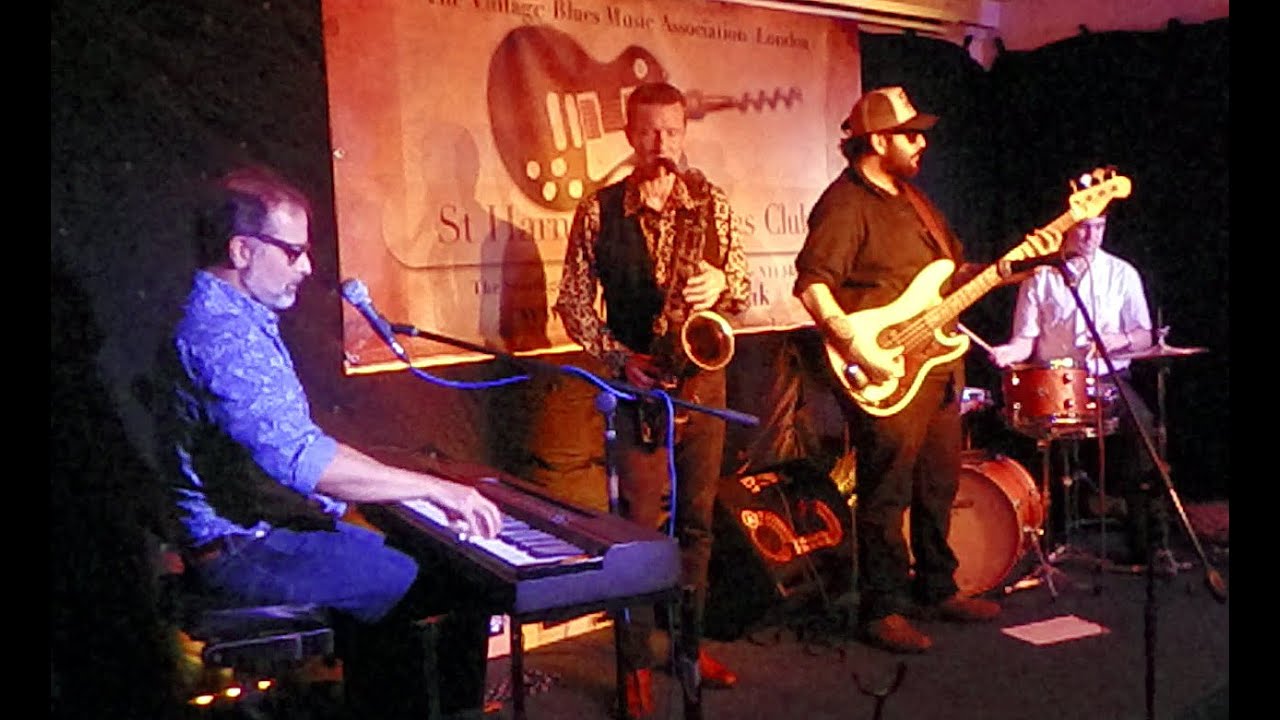 THE ERIC RANZONI BAND - 'Blues Medley' (Live at St Harmonica's Club, London)