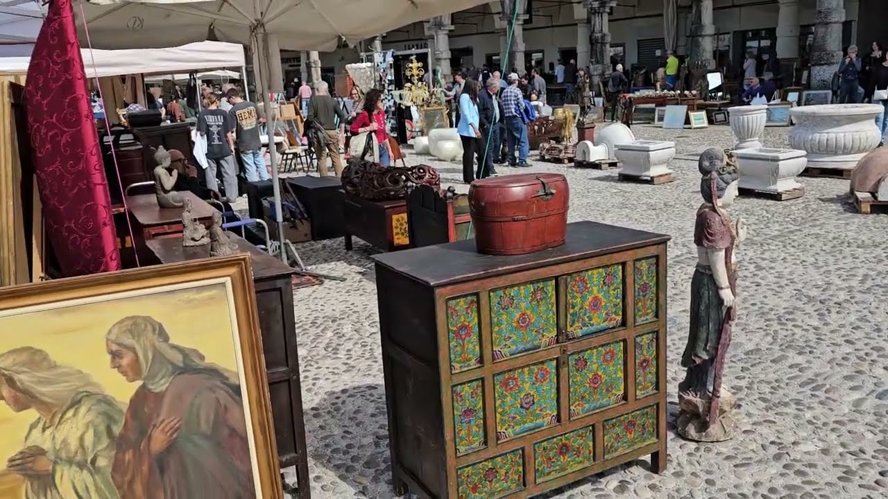 Piazzola  sul Brenta - mercatino dell'antiquariato 2024
