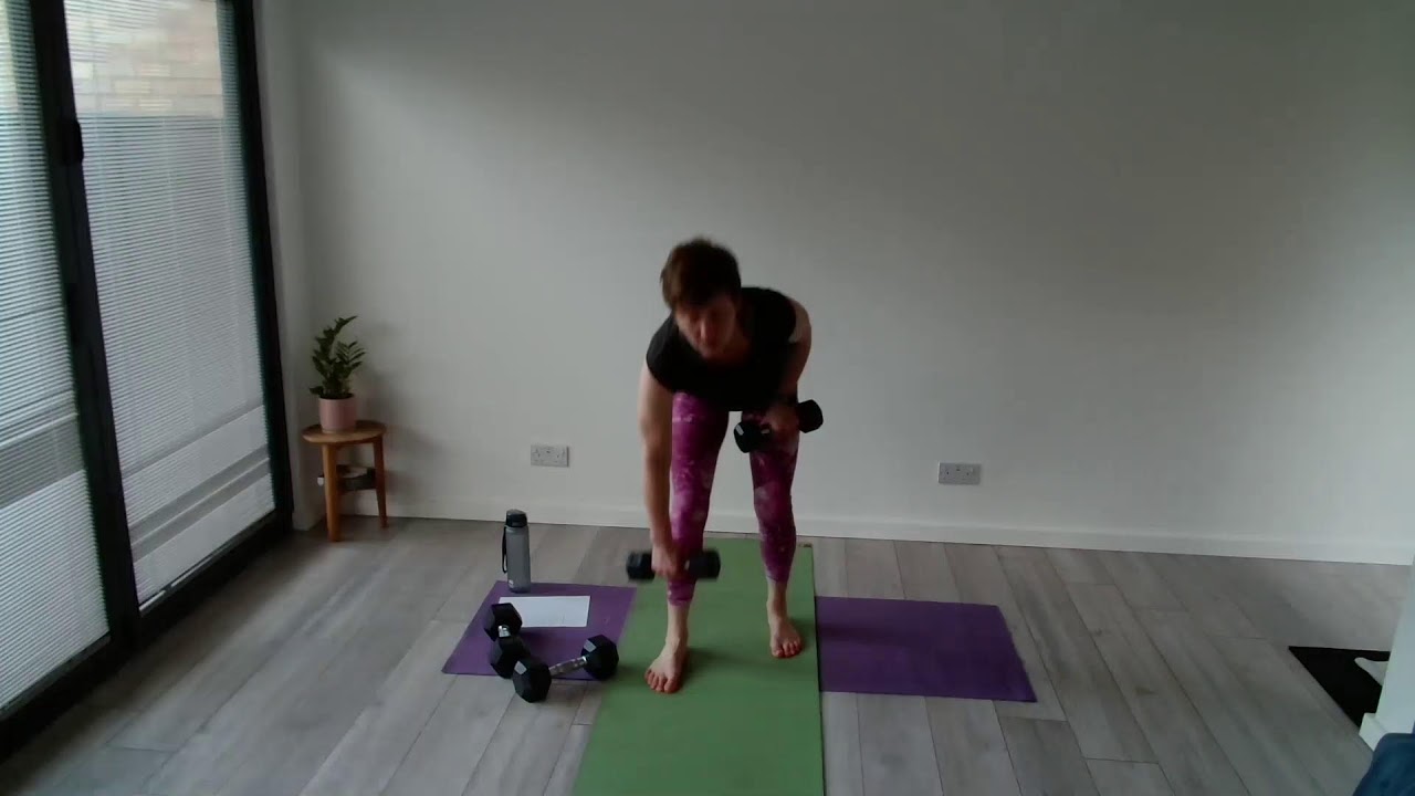 @WeightsandMore  45+ #5movesin5minutes