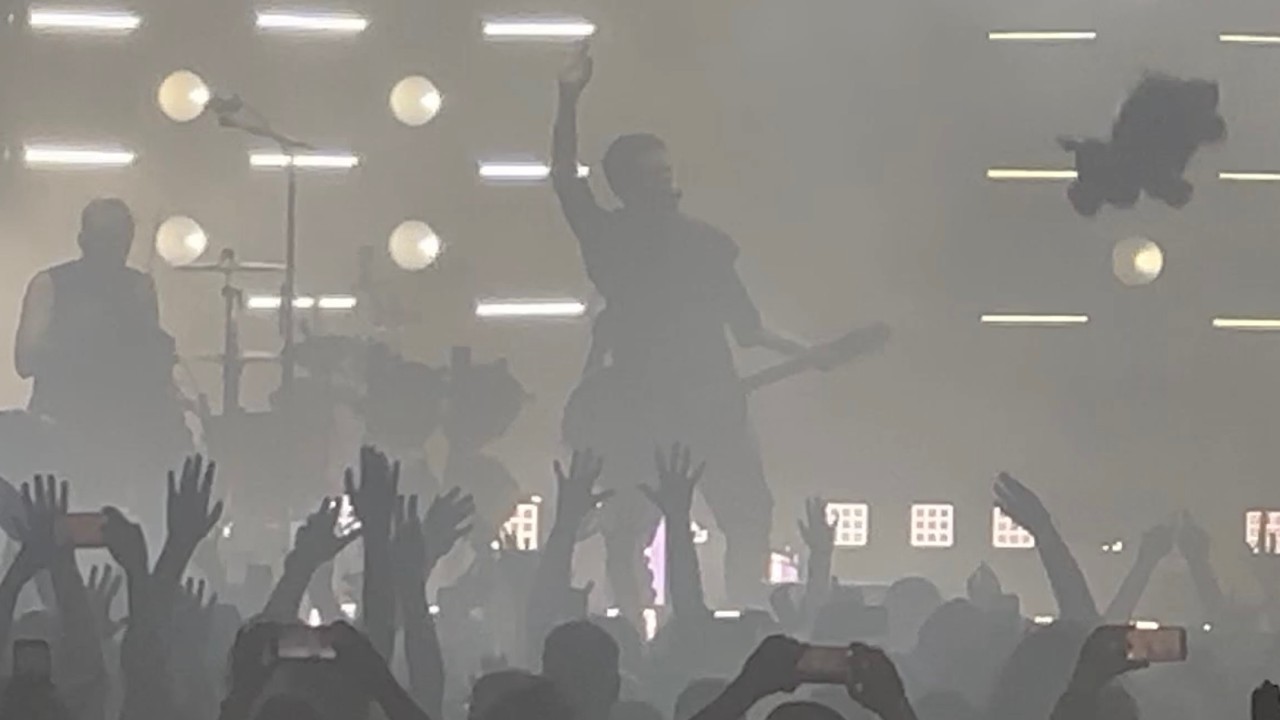 Nine Inch Nails | Head Like a Hole