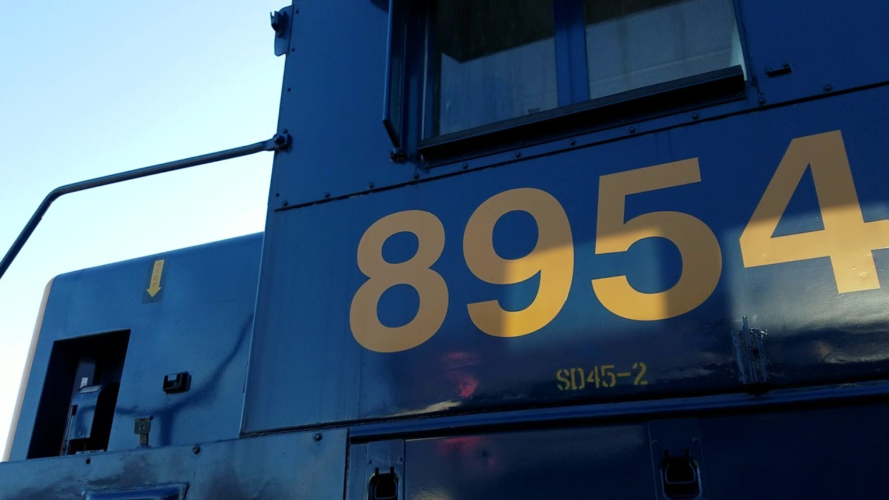 Walkaround: CSX SD45-2 8954 at SRM