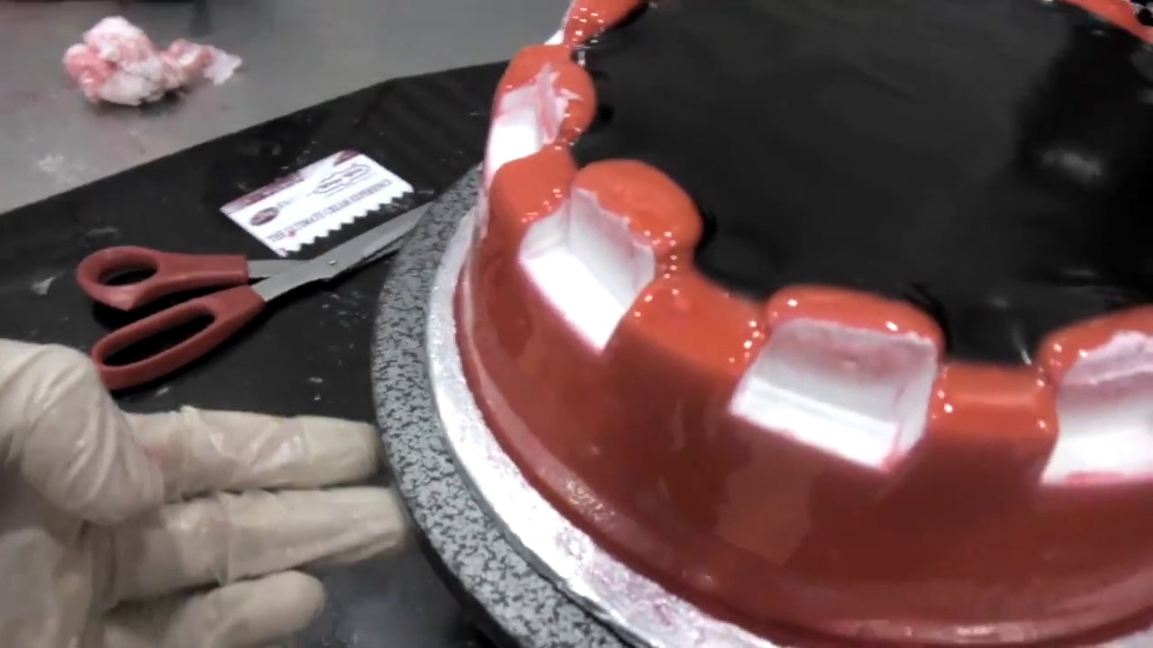 A tutorial for making new design cake.